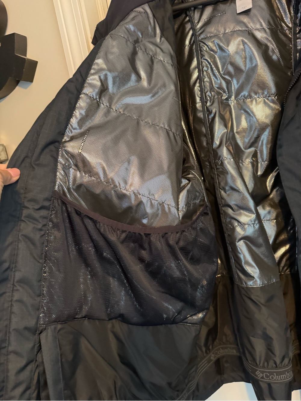Columbia Men's Dark Gray Hooded Raincoat - Picture 2 of 6